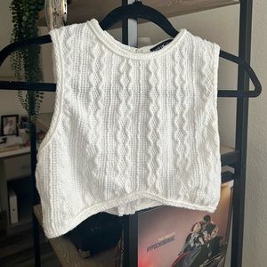 White knit tank top